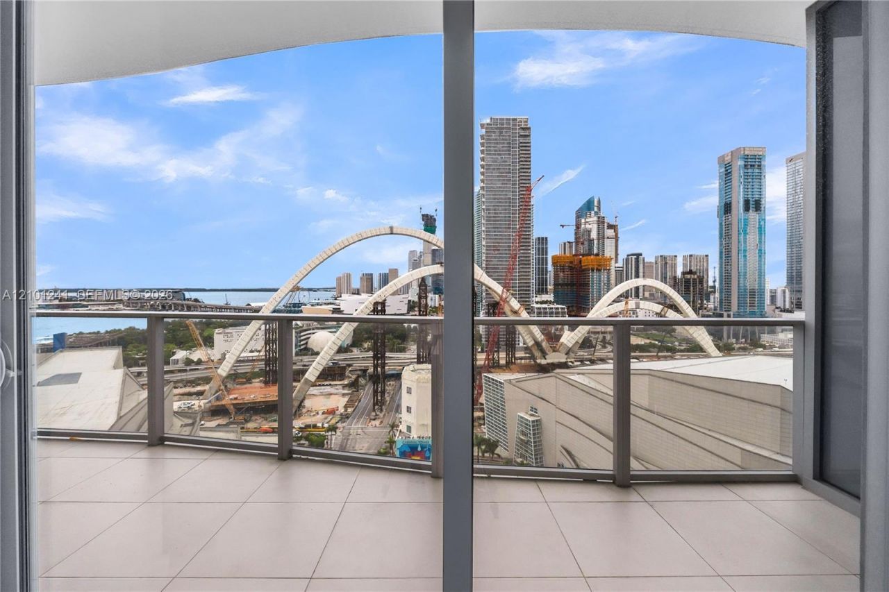 1400 Biscayne, Unit 1901, Miami, FL 33132 Photo