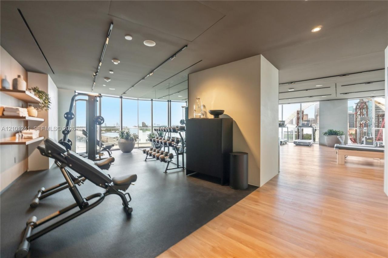 1400 Biscayne, Unit 1901, Miami, FL 33132 Photo