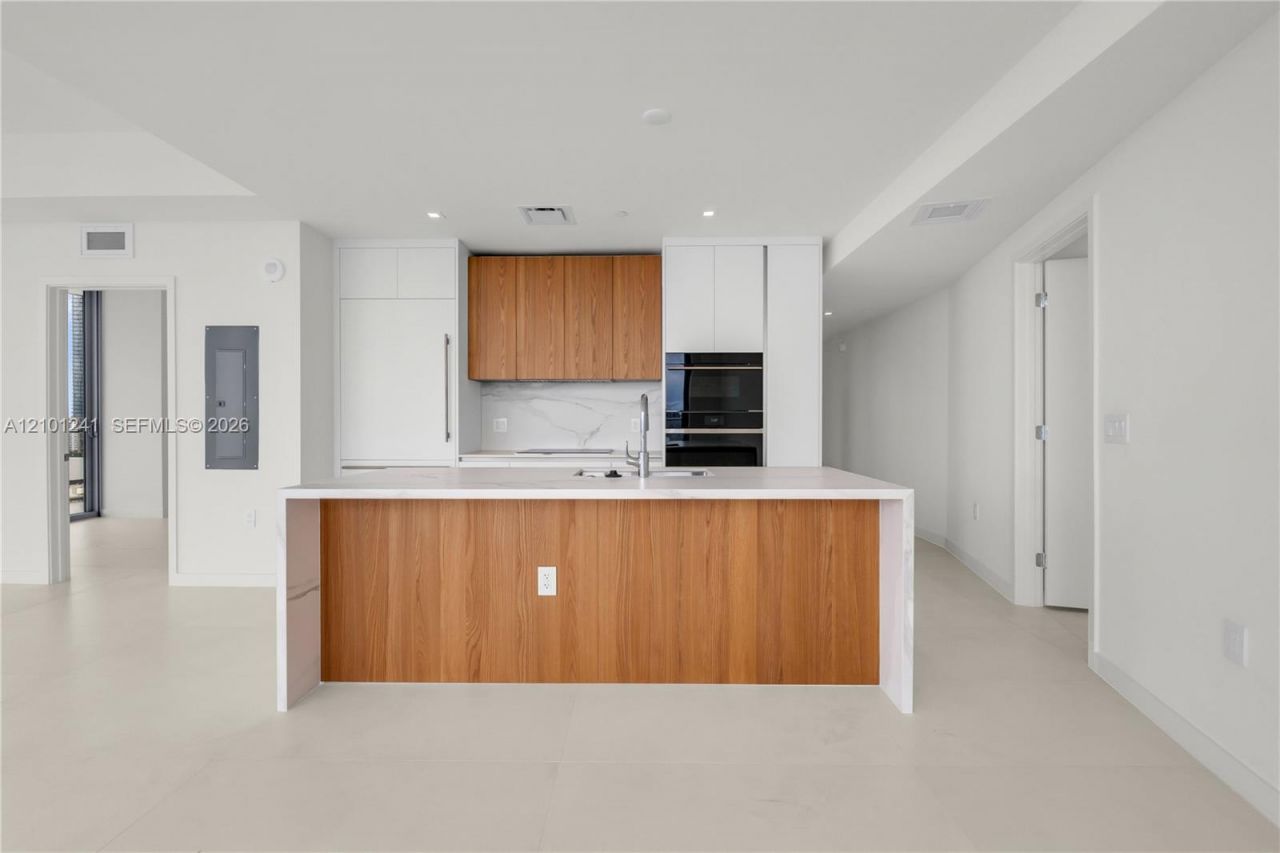 1400 Biscayne, Unit 1901, Miami, FL 33132 Photo