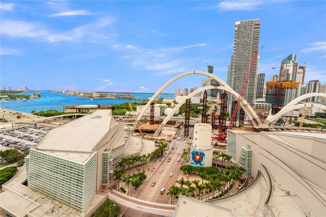 1400 Biscayne, Unit 1901, Miami, FL 33132 Photo