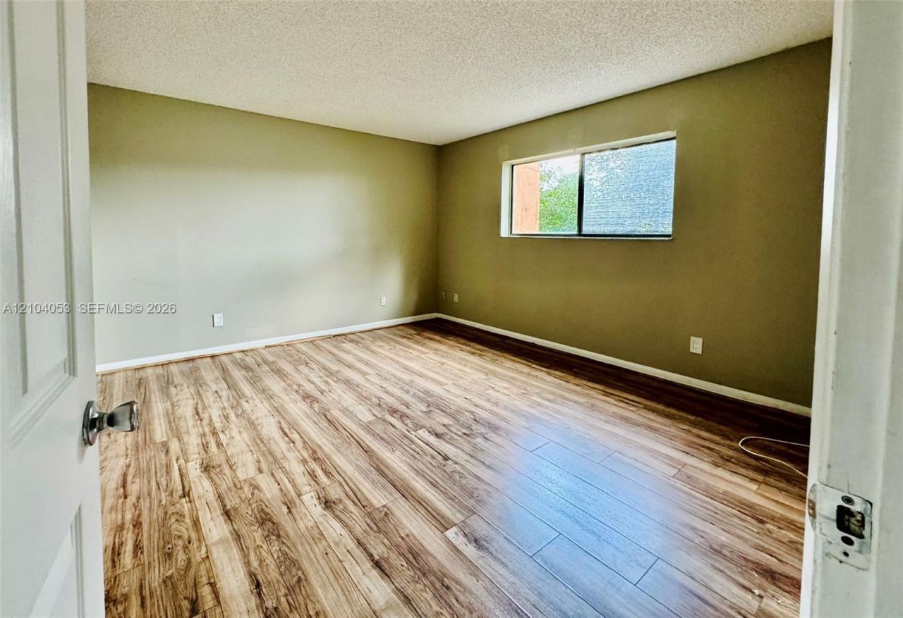 6900 SW 39th St, Unit 212K, Davie, FL 33314 Photo