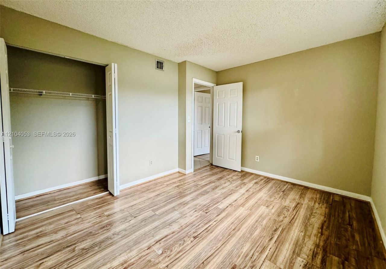 6900 SW 39th St, Unit 212K, Davie, FL 33314 Photo