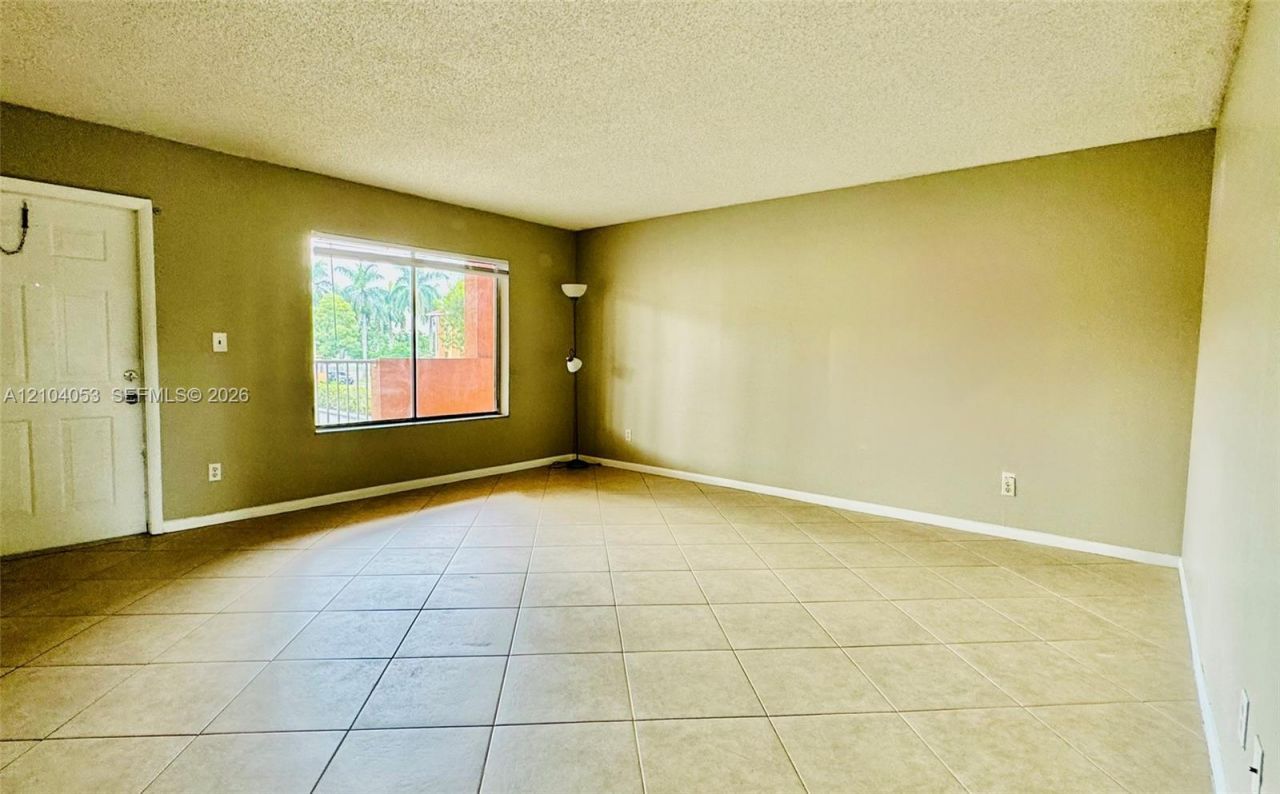 6900 SW 39th St, Unit 212K, Davie, FL 33314 Photo