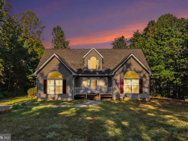 9 CATAMARAN COURT, BUMPASS, VA 23024