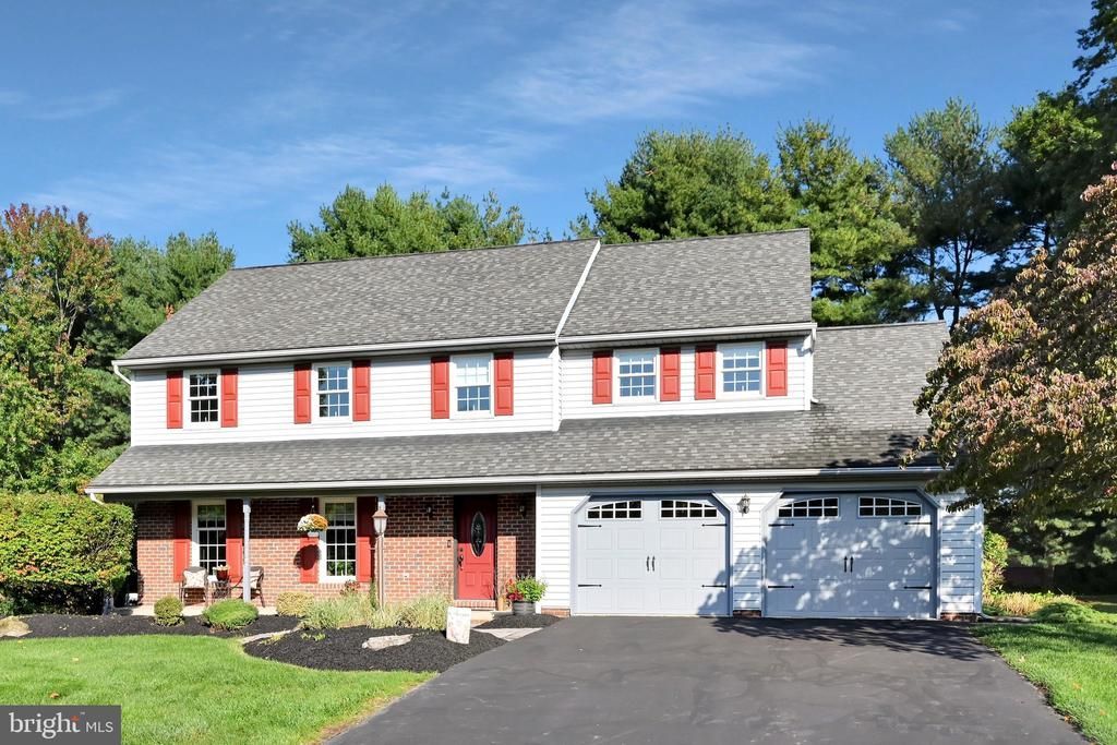 1429 HICKORY RUN DRIVE , ELIZABETHTOWN, PA 17022