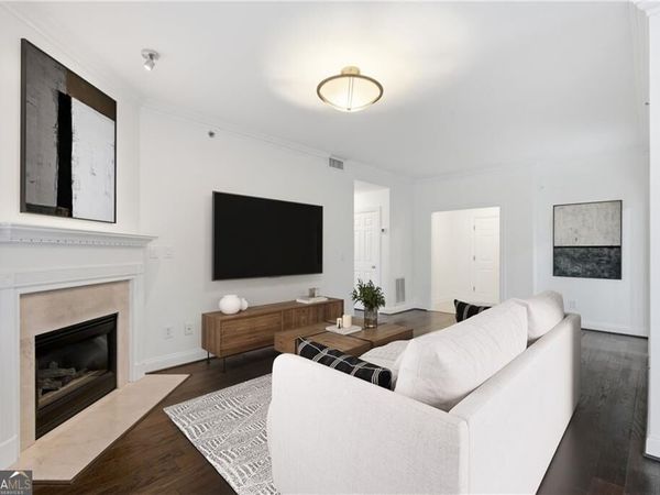 211 Colonial Homes Drive NW, Unit 2203, Atlanta, GA 30309