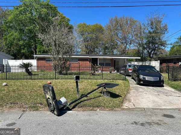 5233 Chivalry Drive, Jacksonville, FL 32208