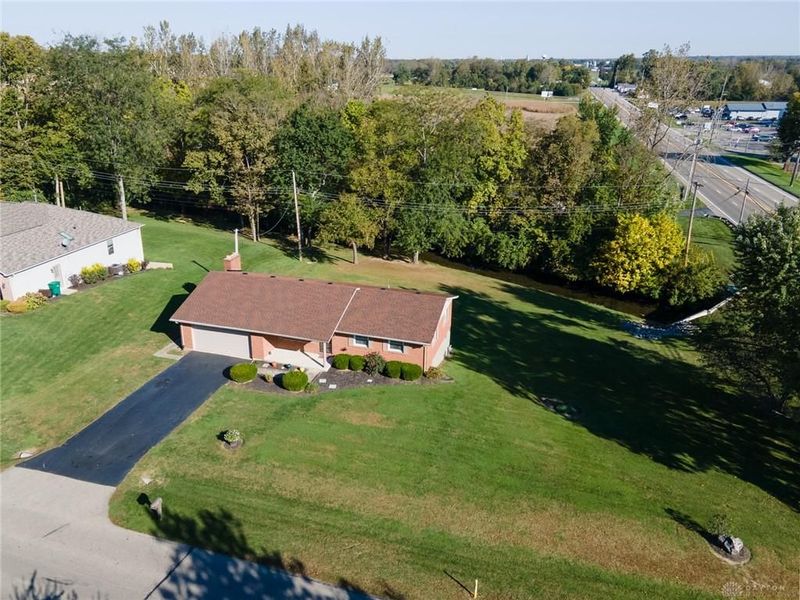 15 Windmere Drive, Troy, OH 45373 Photo 6