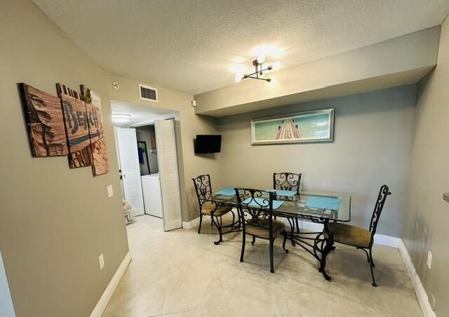 902 Villa Circle, Boynton Beach, FL 33435 Photo