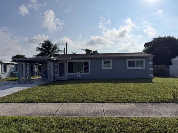 1526 NE 1ST Court, Boynton Beach, FL 33435