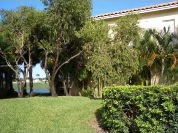 12101 GLENMOOR Drive, West Palm Beach, FL 33409