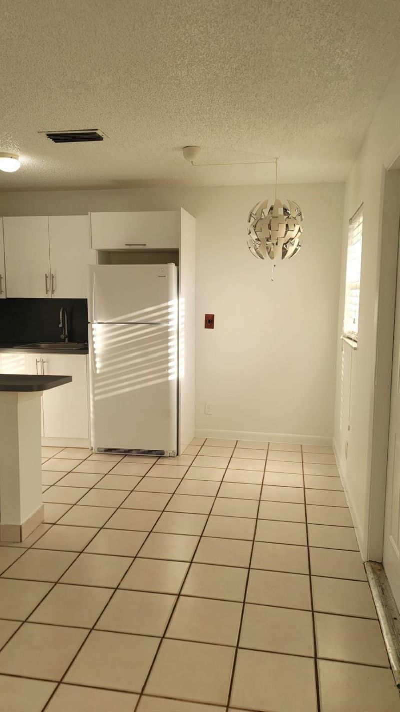 416 Lakeside Drive, Unit 128, Margate, FL 33063 Photo