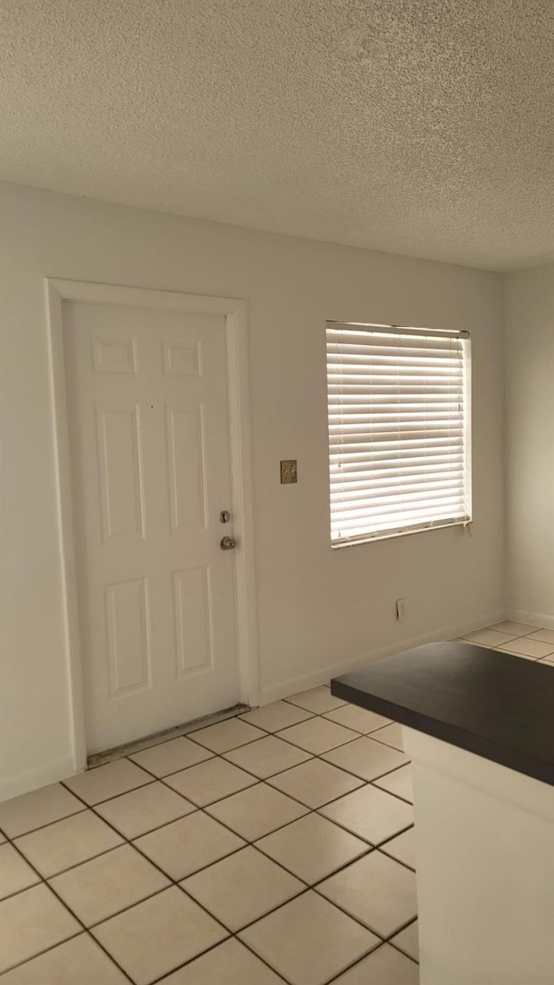 416 Lakeside Drive, Unit 128, Margate, FL 33063 Photo