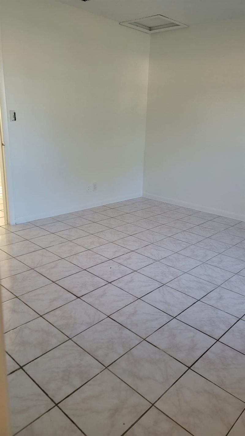 416 Lakeside Drive, Unit 128, Margate, FL 33063 Photo