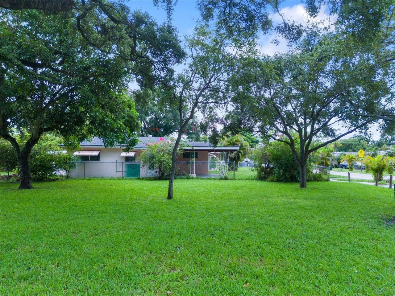 14145 NE 16th Court, North Miami, FL 33181 Photo