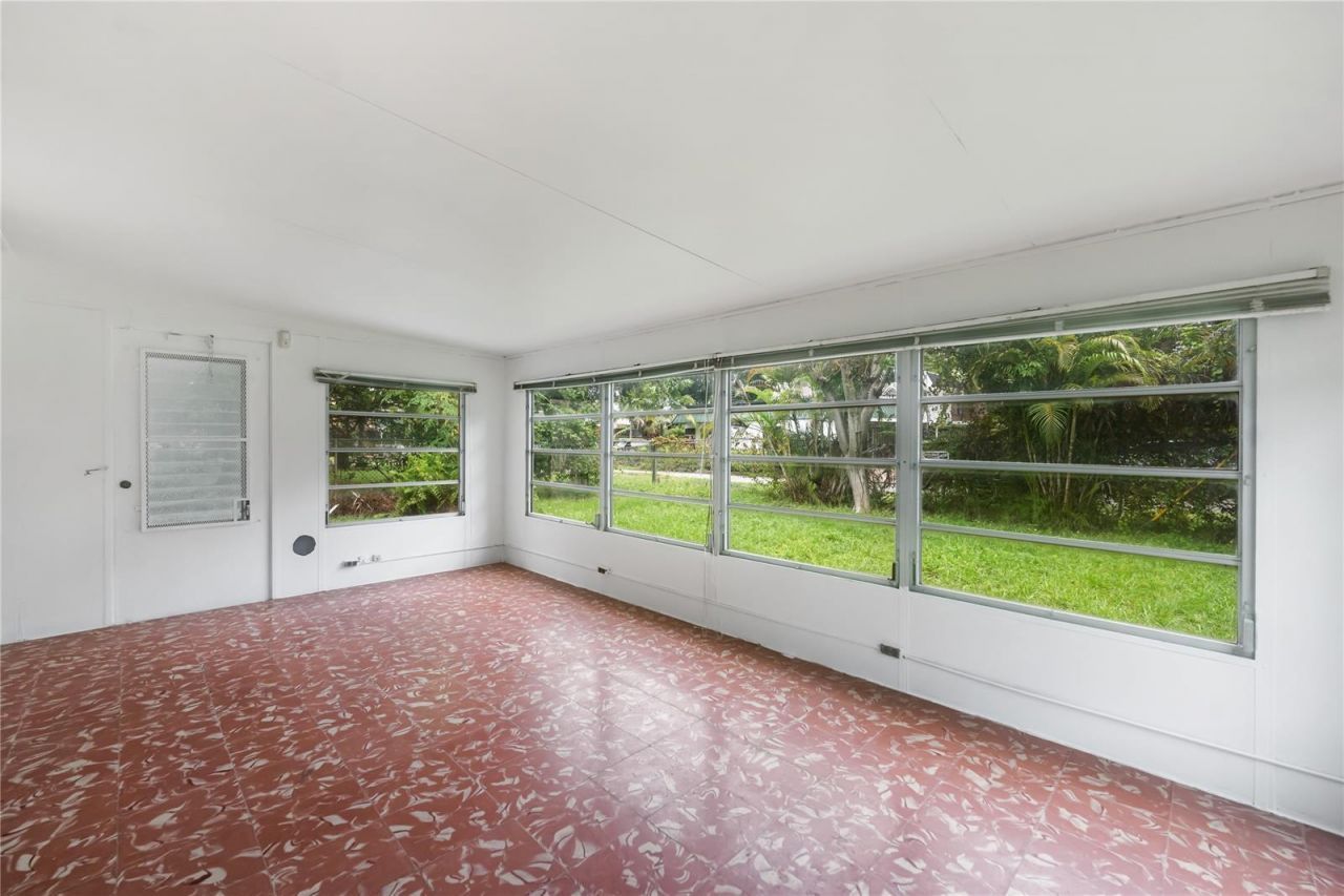 14145 NE 16th Court, North Miami, FL 33181 Photo
