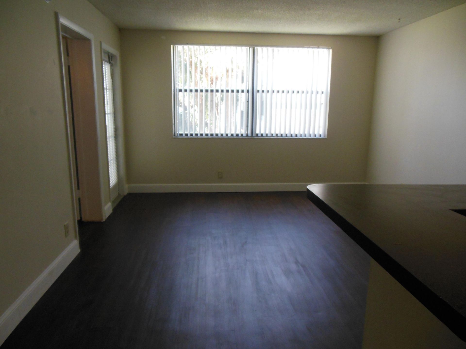 728 Executive Center Drive, Unit 27, West Palm Beach, FL 33401 Photo