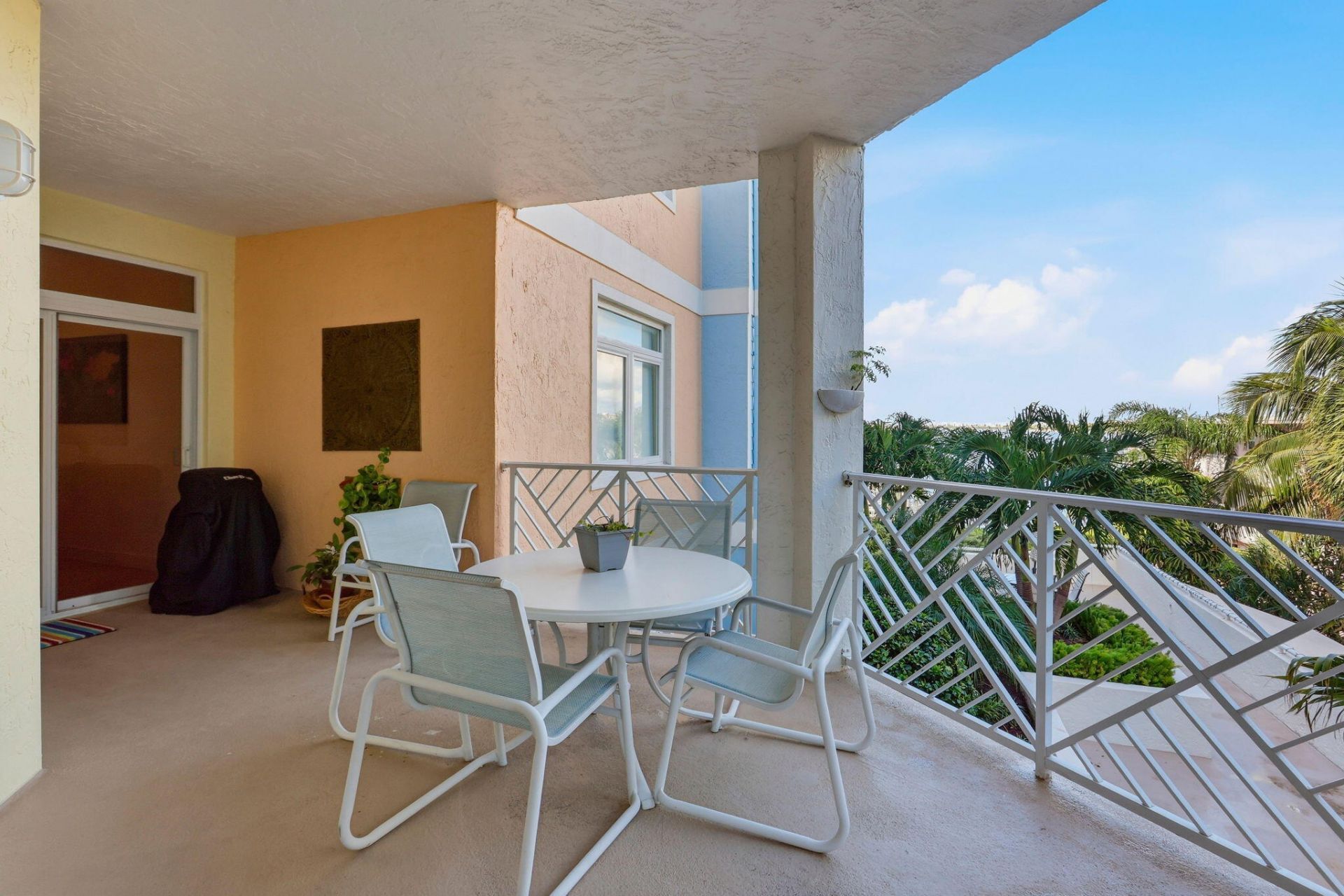 309 E Ocean Avenue, Unit 202, Lantana, FL 33462 Photo