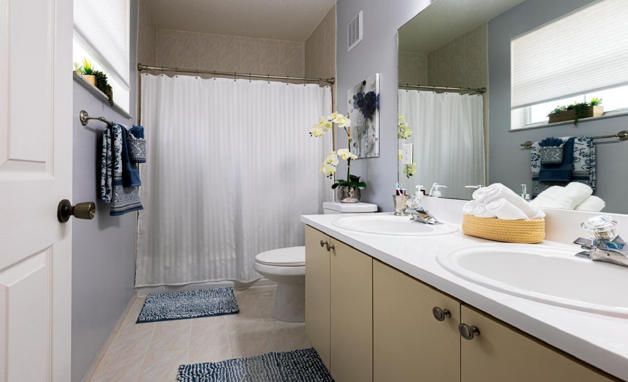 8422 NW 140th Terrace, Unit 3603, Miami Lakes, FL 33016 Photo