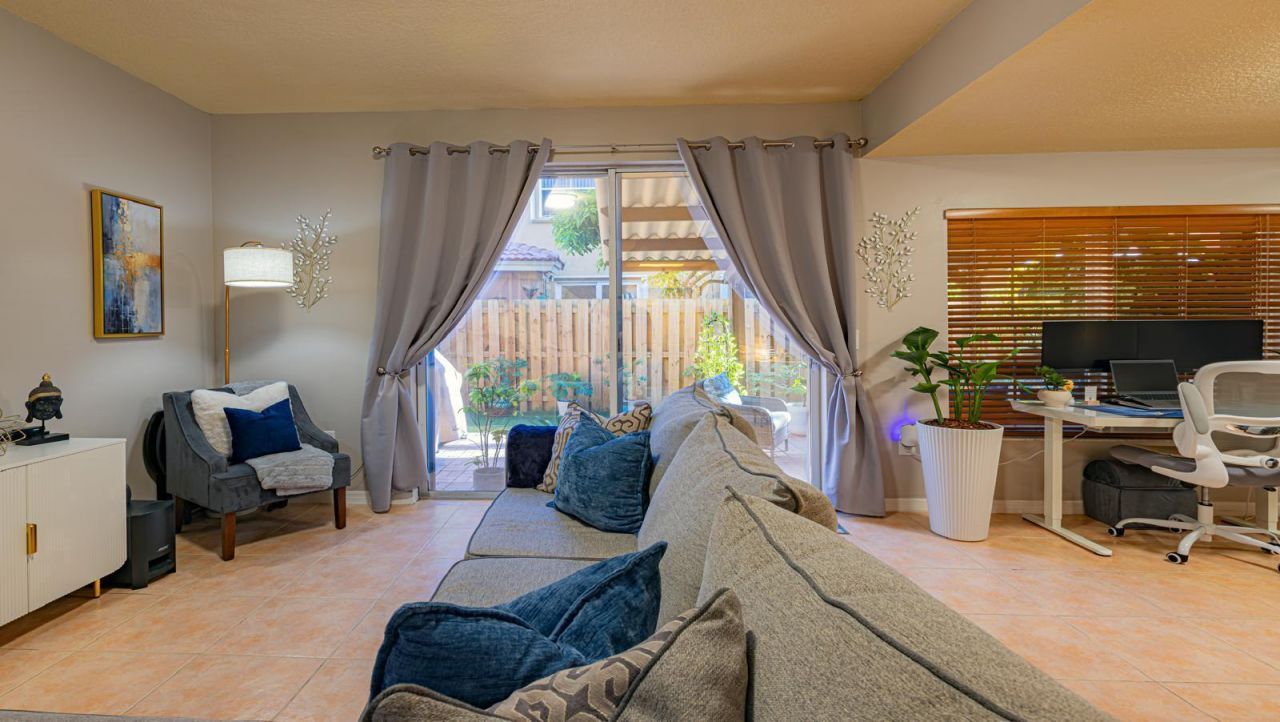 8422 NW 140th Terrace, Unit 3603, Miami Lakes, FL 33016 Photo