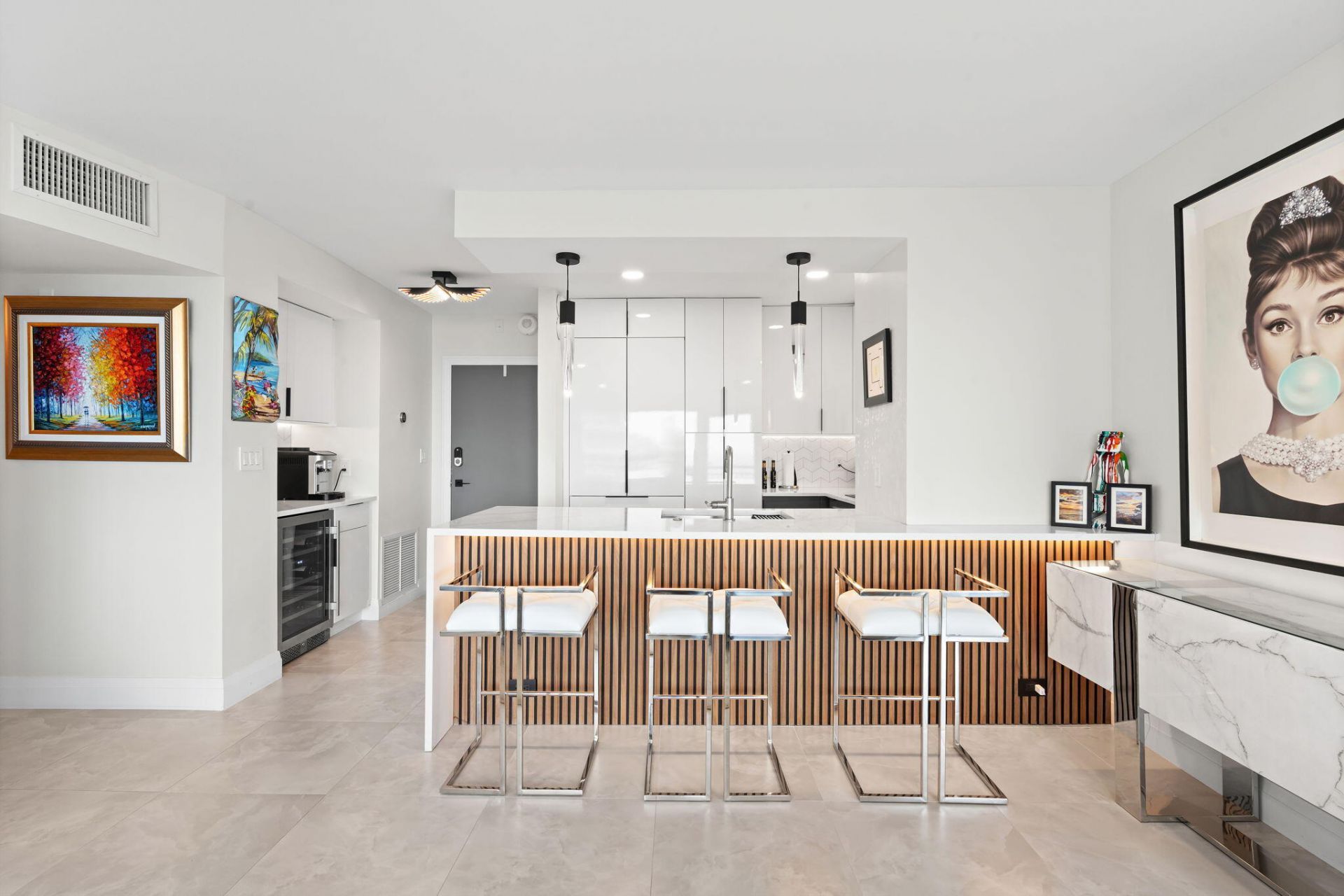 133 N Pompano Beach Boulevard, Unit PH-11, Pompano Beach, FL 33062 Photo