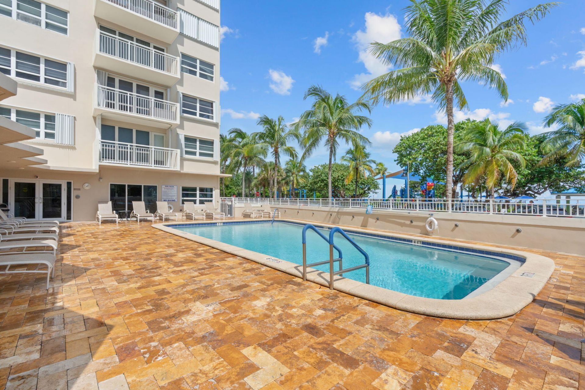 133 N Pompano Beach Boulevard, Unit PH-11, Pompano Beach, FL 33062 Photo