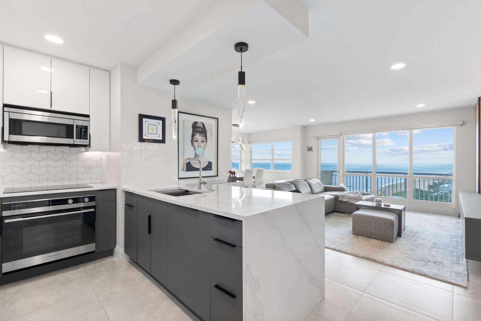 133 N Pompano Beach Boulevard, Unit PH-11, Pompano Beach, FL 33062 Photo