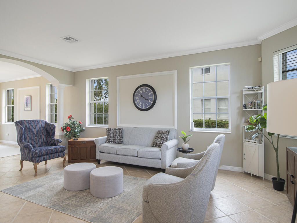 2174 Bellcrest Circle, Royal Palm Beach, FL 33411 Photo
