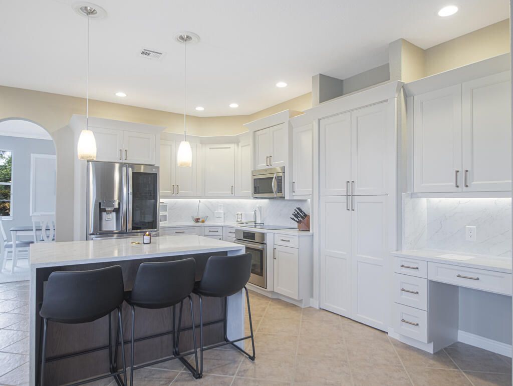 2174 Bellcrest Circle, Royal Palm Beach, FL 33411 Photo