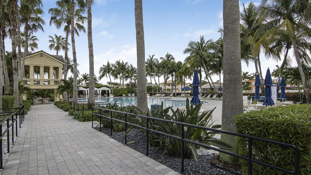 2174 Bellcrest Circle, Royal Palm Beach, FL 33411 Photo