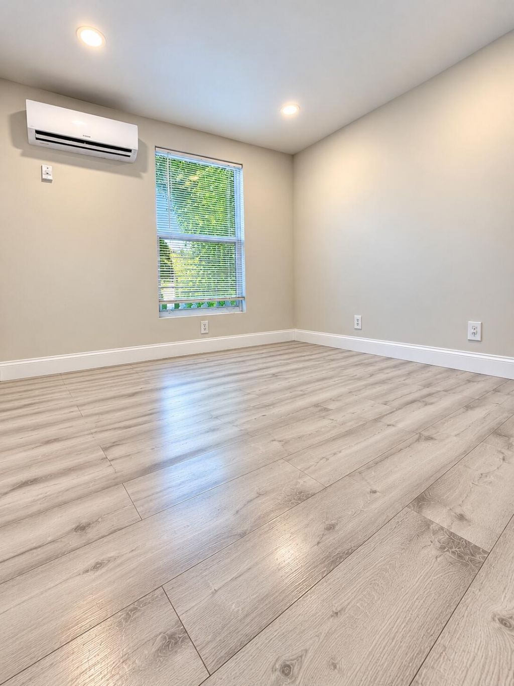 1028 18th Street, West Palm Beach, FL 33407 Photo