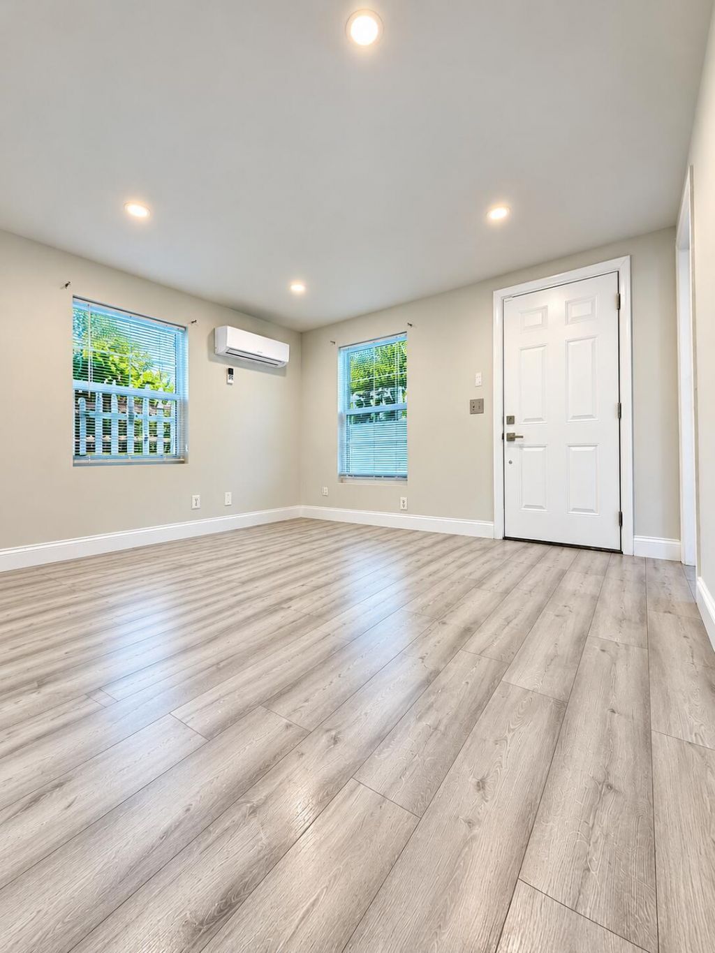 1028 18th Street, West Palm Beach, FL 33407 Photo