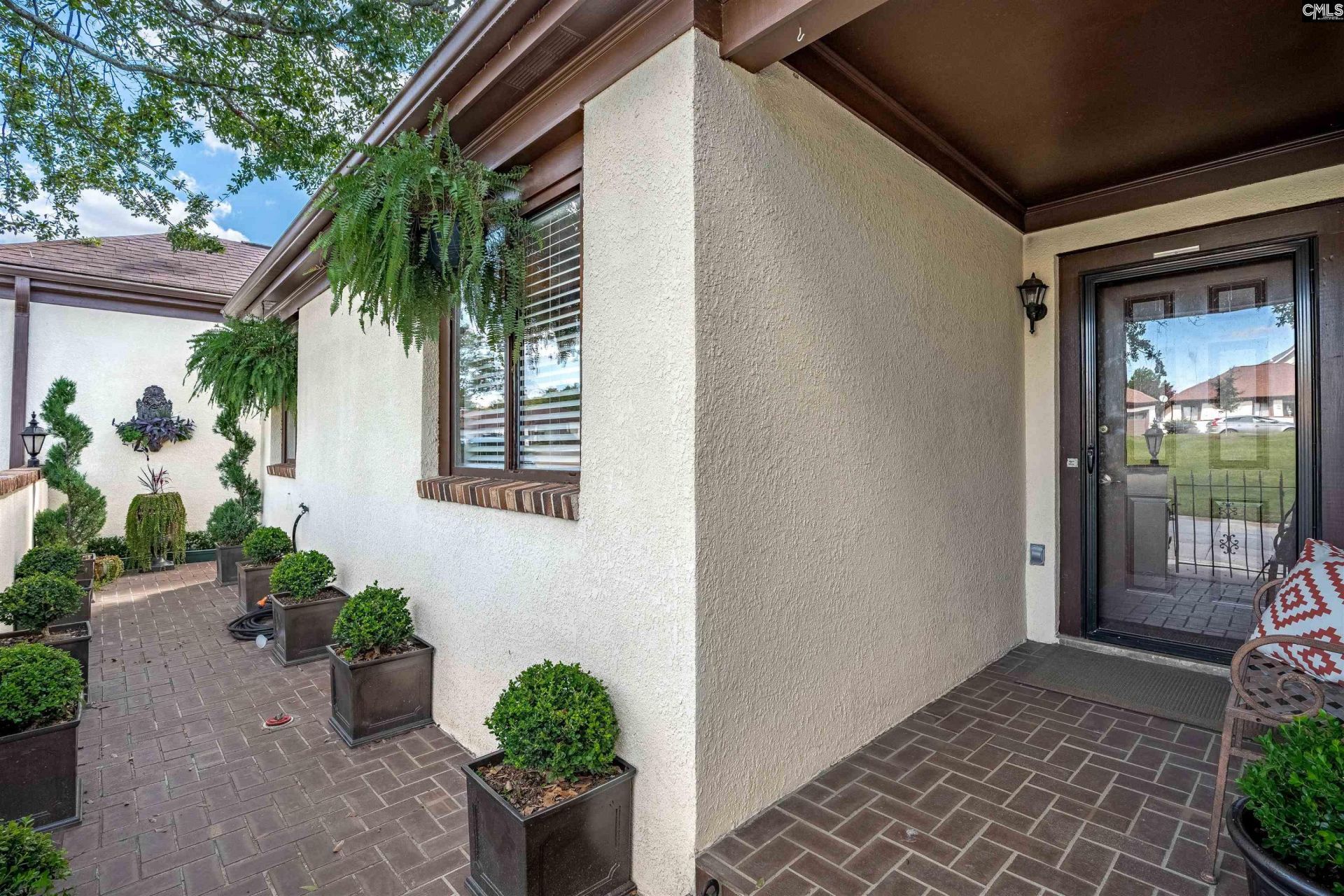 414 Willow Winds Drive  Photo 8