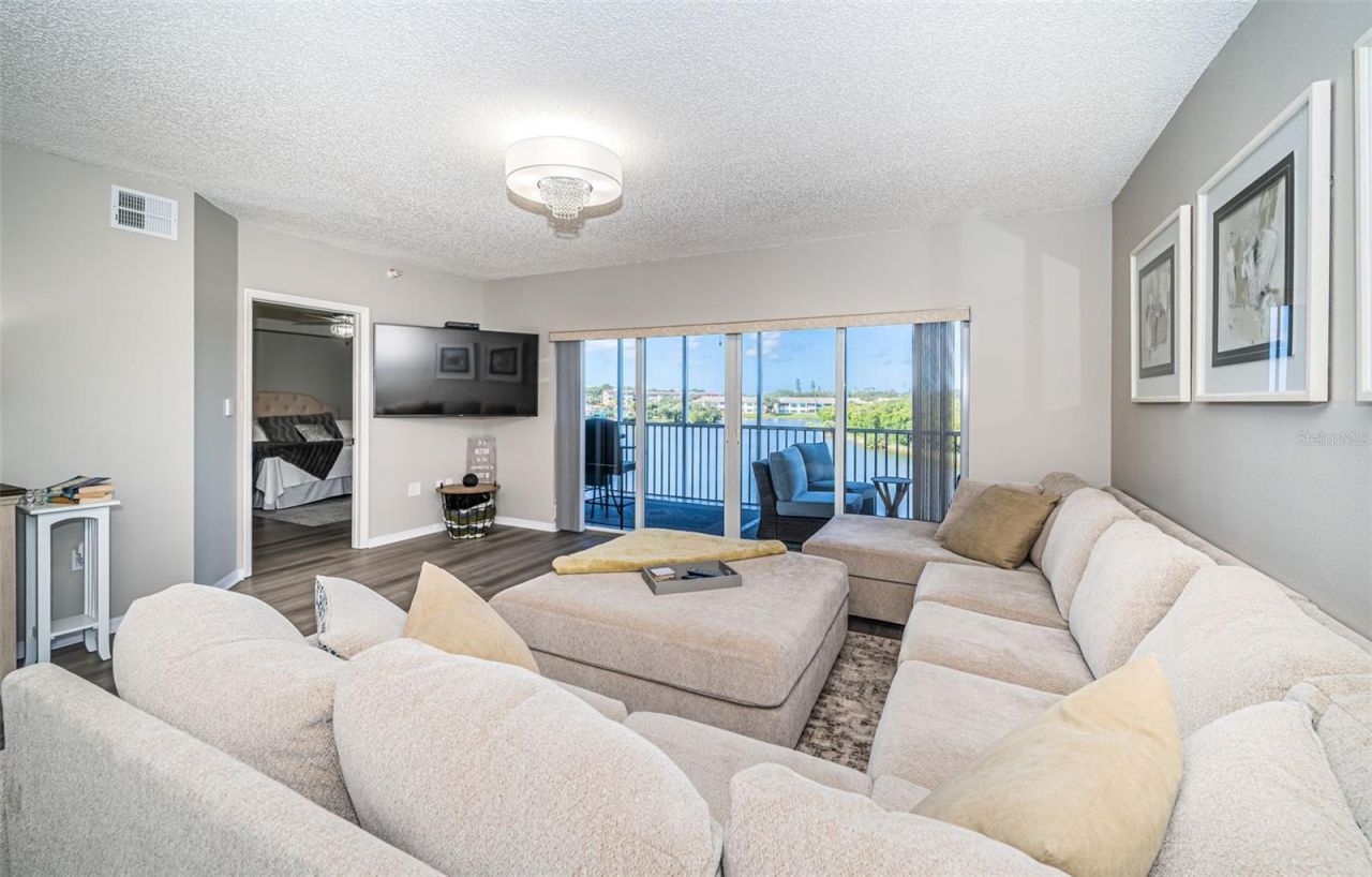 6450 Shoreline Drive , Unit 9203, Seminole, FL 33708 Photo