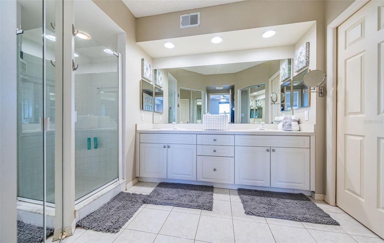 6450 Shoreline Drive , Unit 9203, Seminole, FL 33708 Photo