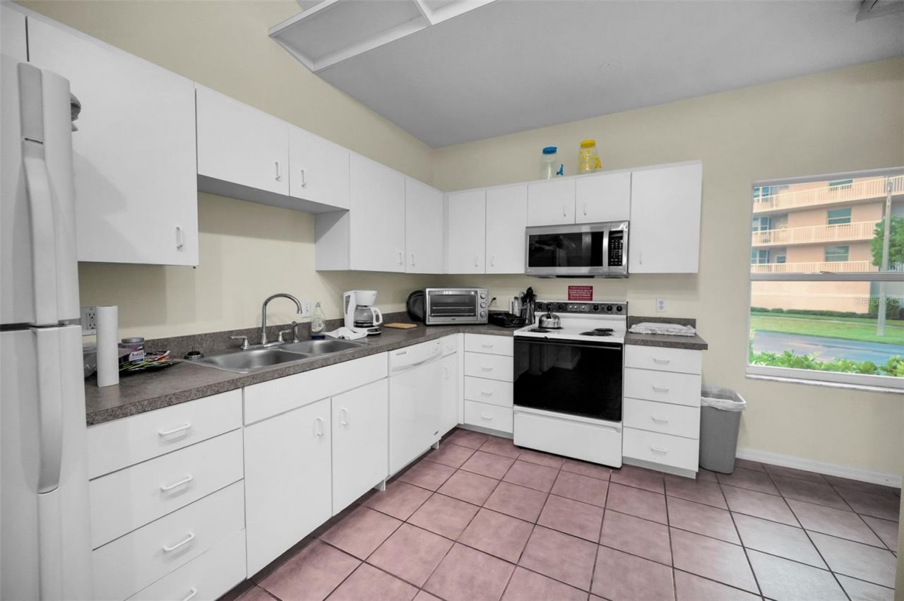 6450 Shoreline Drive , Unit 9203, Seminole, FL 33708 Photo