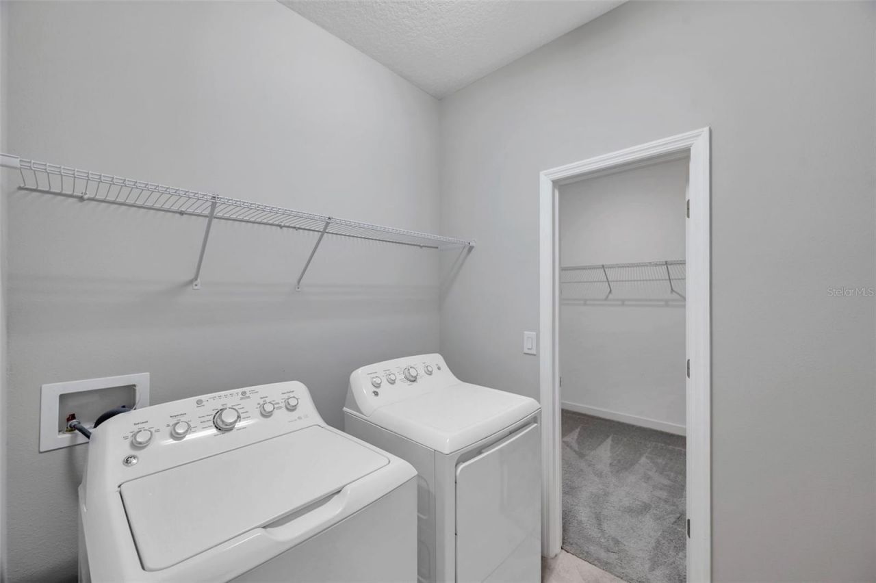 11412 Freshwater Ridge Drive , Riverview, FL 33569 Photo