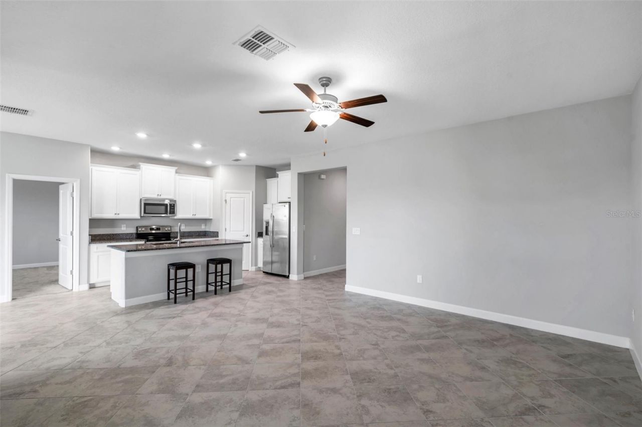 11412 Freshwater Ridge Drive , Riverview, FL 33569 Photo
