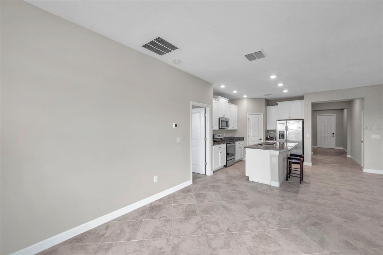 11412 Freshwater Ridge Drive , Riverview, FL 33569 Photo