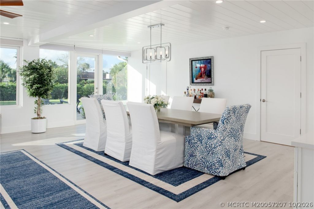8418 SE Coconut Street , Hobe Sound, FL 33455 Photo