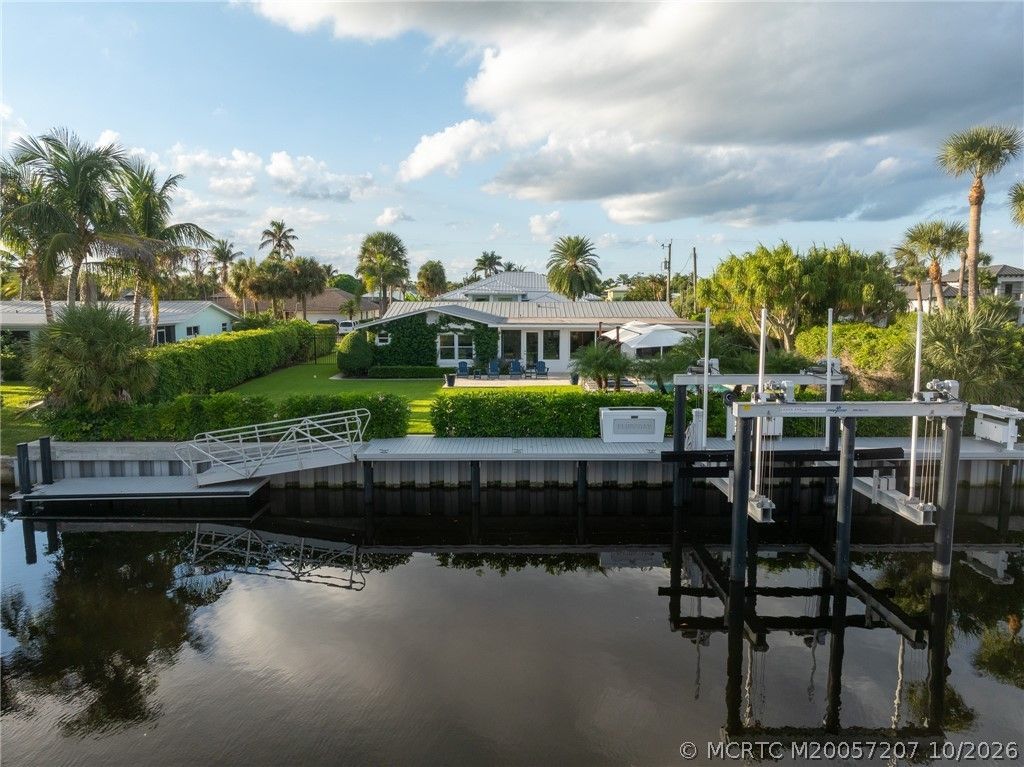 8418 SE Coconut Street , Hobe Sound, FL 33455 Photo