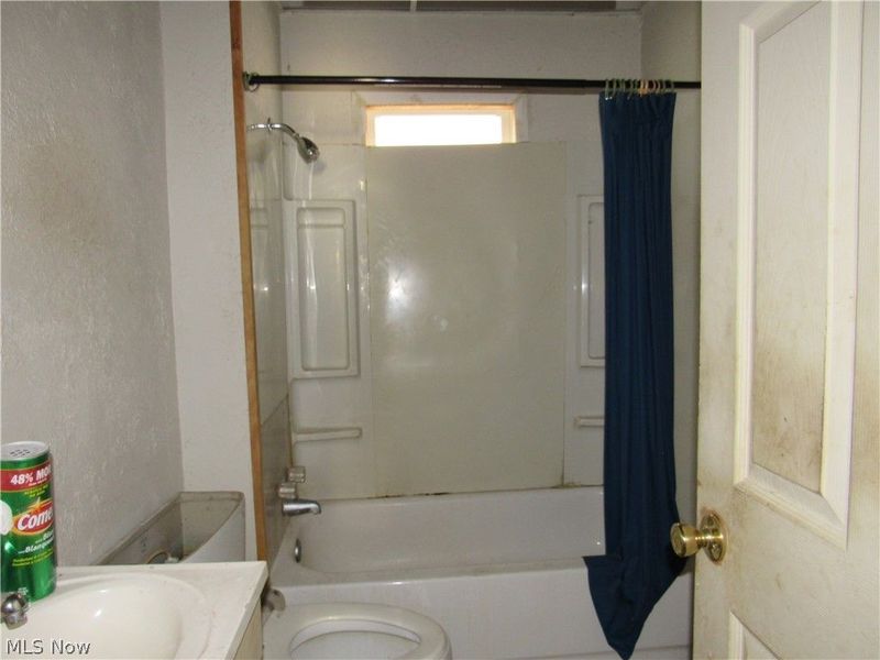863 Eddy Road, Cleveland, OH 44108 Photo 19