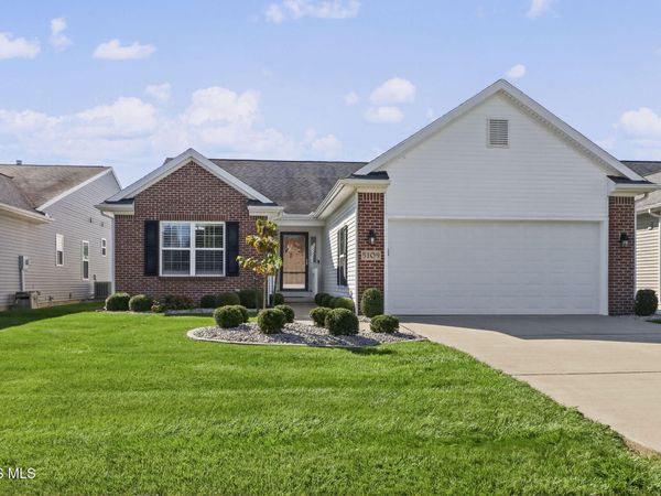 5109 Starboard Drive, Maumee, OH 43537