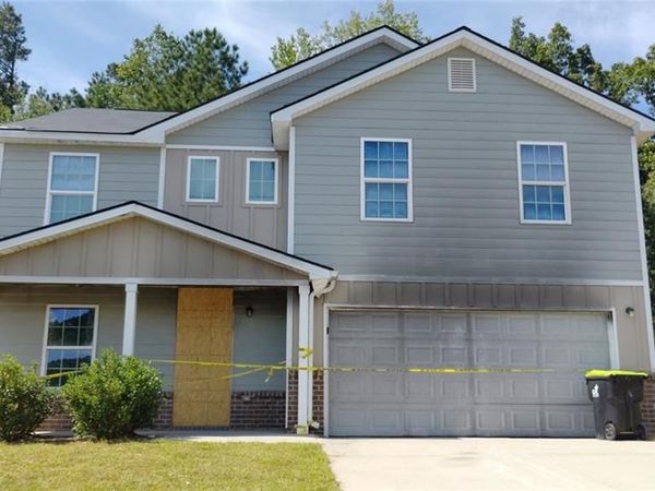 296 Indian Lake Trail , Villa Rica, GA 30180