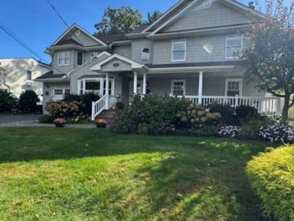 2084 Sherman Avenue , Merrick, NY 11566