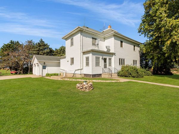 1799 E 8th Road , Tonica, IL 61370
