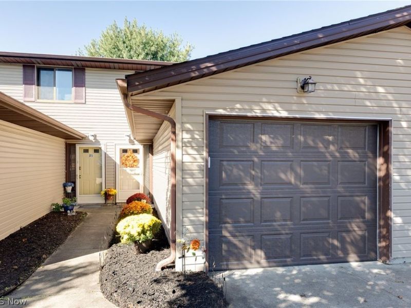 110 Greenwich Road, Unit 19, Seville, OH 44273 Photo 2