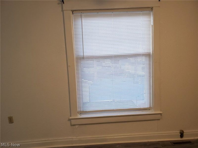322 10th St, Wellsville, OH 43968 Photo 22