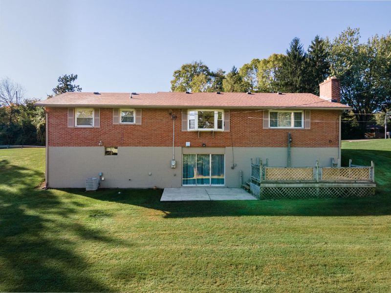 15 Windmere Drive, Troy, OH 45373 Photo 10