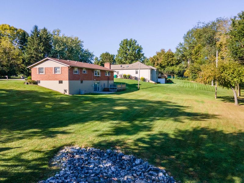15 Windmere Drive, Troy, OH 45373 Photo 12